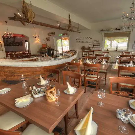 Hotel Mefjord Brygge