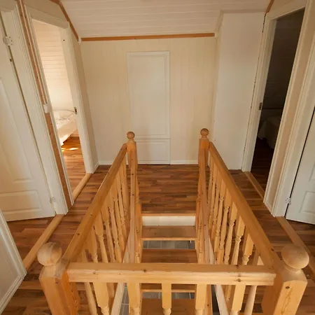 Hotel Mefjord Brygge 5*